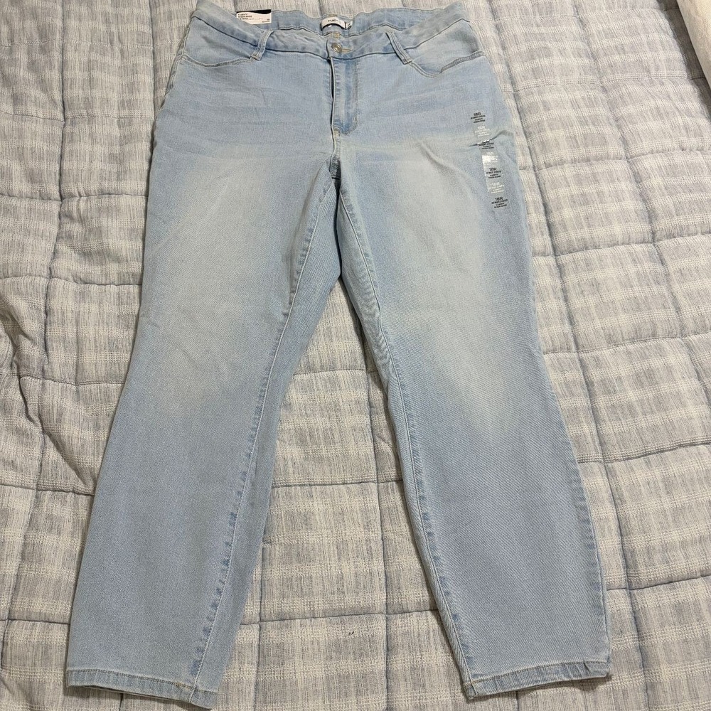 Rue+ Skinny Jeans Curvy High Rise Womens 18 Regular Light Wash Blue NWT